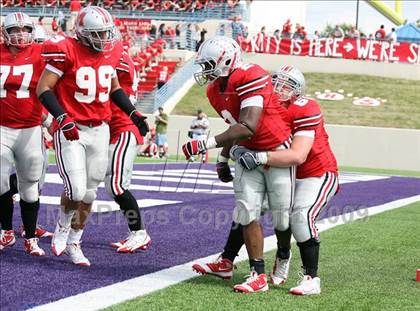 Thumbnail 3 in Katy vs. Marcus photogallery.