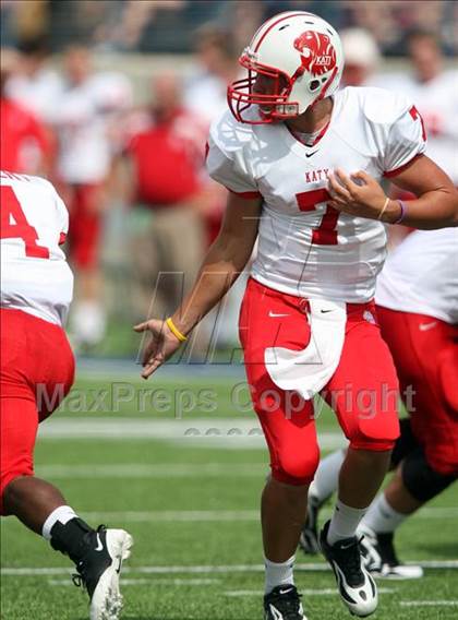 Thumbnail 3 in Katy vs. Marcus photogallery.