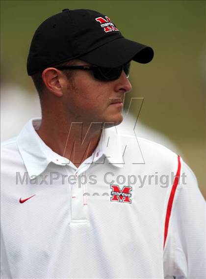 Thumbnail 2 in Katy vs. Marcus photogallery.