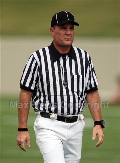 Thumbnail 1 in Katy vs. Marcus photogallery.