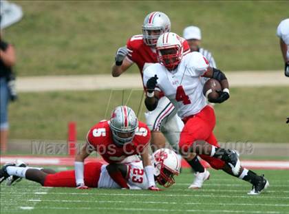 Thumbnail 1 in Katy vs. Marcus photogallery.