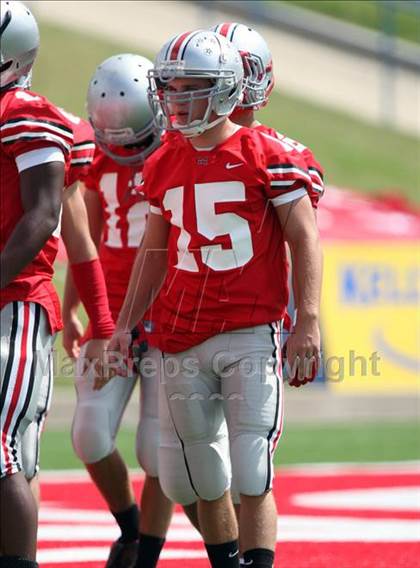 Thumbnail 3 in Katy vs. Marcus photogallery.