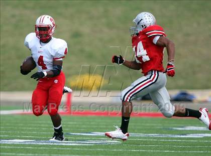 Thumbnail 2 in Katy vs. Marcus photogallery.