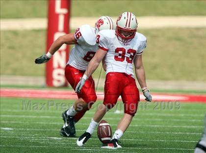 Thumbnail 1 in Katy vs. Marcus photogallery.