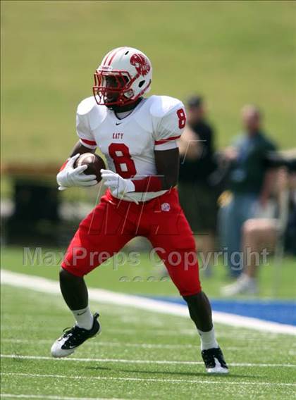 Thumbnail 1 in Katy vs. Marcus photogallery.