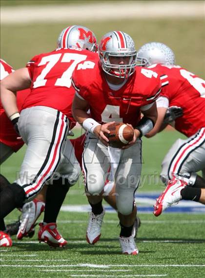 Thumbnail 3 in Katy vs. Marcus photogallery.