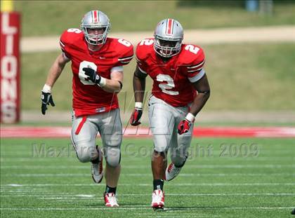 Thumbnail 1 in Katy vs. Marcus photogallery.