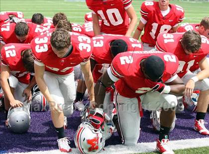 Thumbnail 2 in Katy vs. Marcus photogallery.