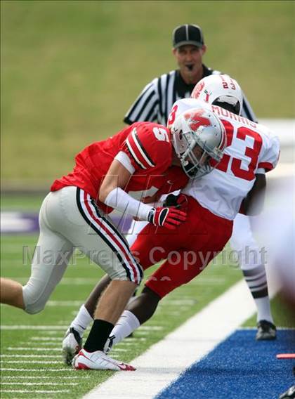 Thumbnail 3 in Katy vs. Marcus photogallery.