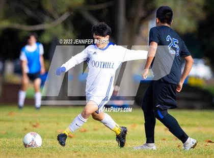Thumbnail 1 in Foothill vs Analy photogallery.