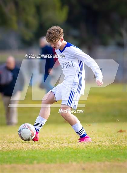 Thumbnail 1 in Foothill vs Analy photogallery.