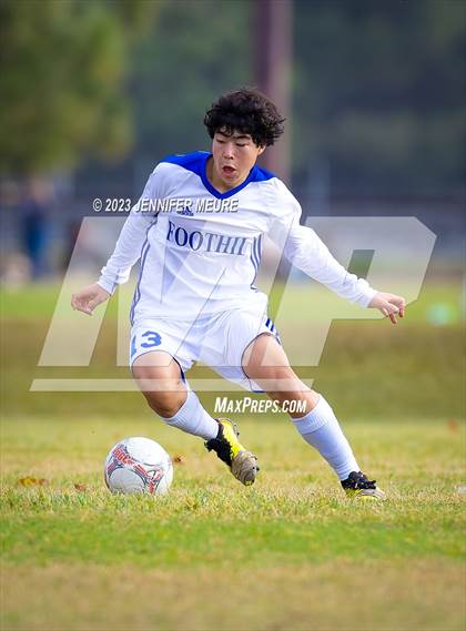 Thumbnail 3 in Foothill vs Analy photogallery.
