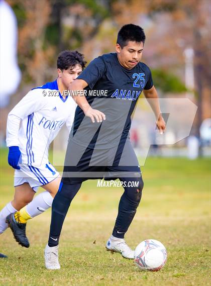 Thumbnail 1 in Foothill vs Analy photogallery.