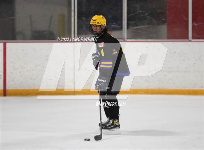 null - Photo 01