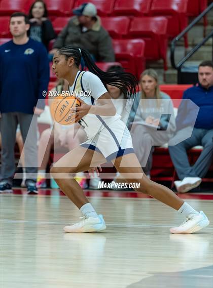 Thumbnail 2 in Mountain Home vs Bentonville West (Billy Ply Classic) photogallery.