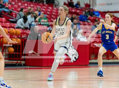 Thumbnail 2 in Mountain Home vs Bentonville West (Billy Ply Classic) photogallery.