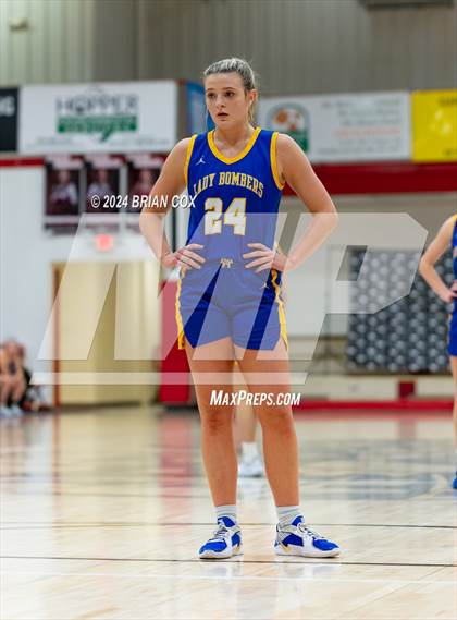 Thumbnail 1 in Mountain Home vs Bentonville West (Billy Ply Classic) photogallery.