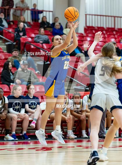 Thumbnail 2 in Mountain Home vs Bentonville West (Billy Ply Classic) photogallery.