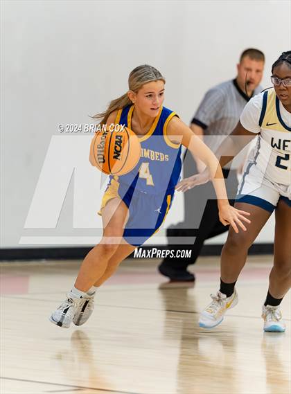 Thumbnail 2 in Mountain Home vs Bentonville West (Billy Ply Classic) photogallery.
