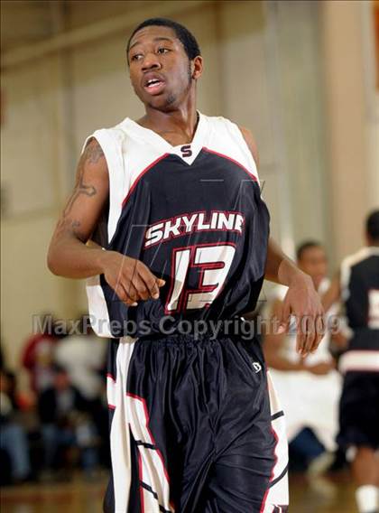 Thumbnail 2 in Skyline vs. Sacramento (Father Kelly Tribute) photogallery.