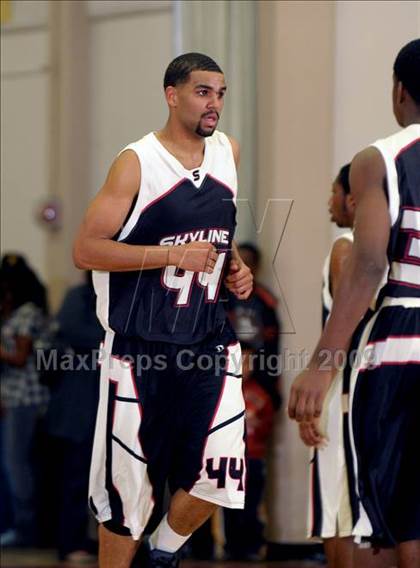 Thumbnail 3 in Skyline vs. Sacramento (Father Kelly Tribute) photogallery.