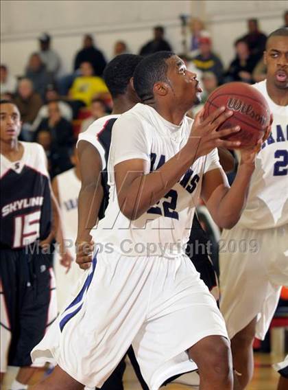 Thumbnail 3 in Skyline vs. Sacramento (Father Kelly Tribute) photogallery.