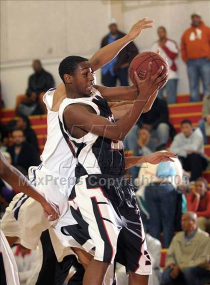 Thumbnail 1 in Skyline vs. Sacramento (Father Kelly Tribute) photogallery.