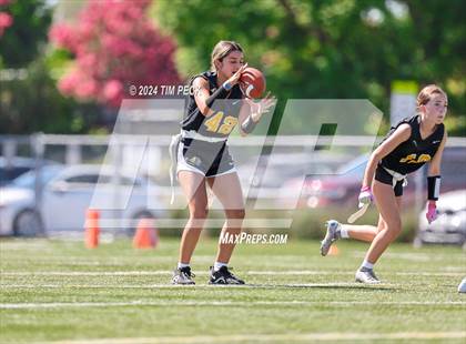 Thumbnail 1 in Canyon @ Foothill photogallery.