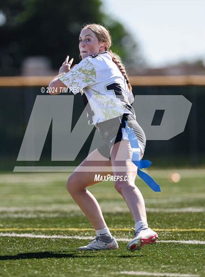 Thumbnail 2 in Canyon @ Foothill photogallery.