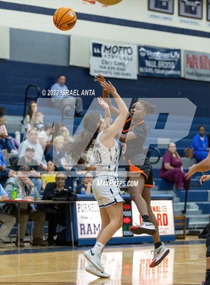 Thumbnail 2 in South View @ Purnell Swett(NCHSAA 4A Round 2) photogallery.