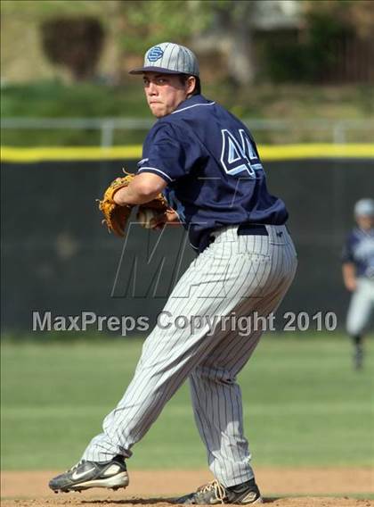 Thumbnail 3 in Saugus @ Canyon photogallery.