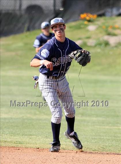 Thumbnail 1 in Saugus @ Canyon photogallery.
