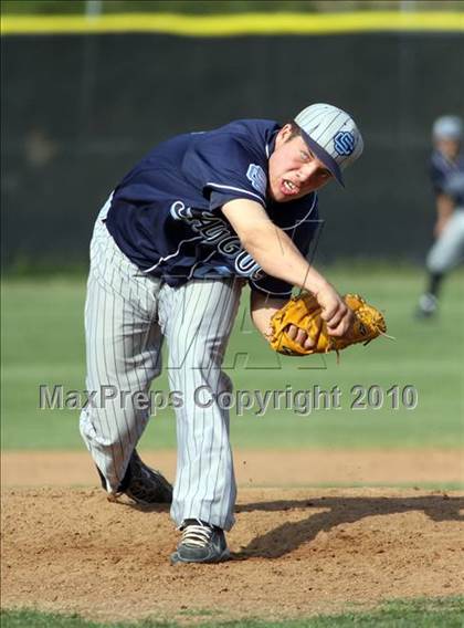 Thumbnail 1 in Saugus @ Canyon photogallery.