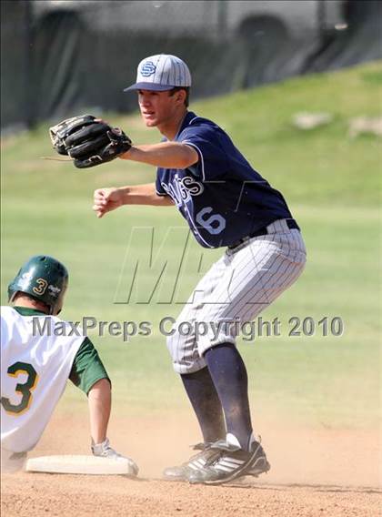 Thumbnail 2 in Saugus @ Canyon photogallery.