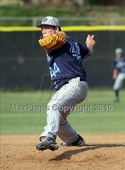 Thumbnail 2 in Saugus @ Canyon photogallery.
