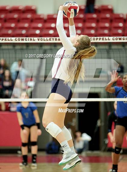 Thumbnail 3 in Allen vs. Byron Nelson photogallery.