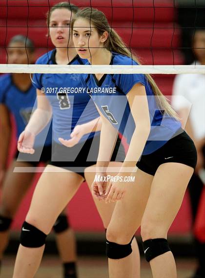 Thumbnail 1 in Allen vs. Byron Nelson photogallery.