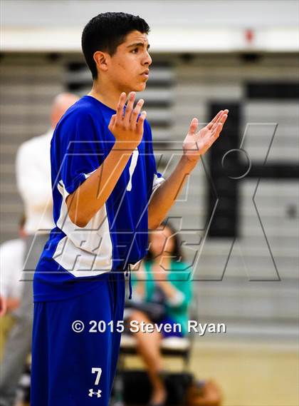 Thumbnail 1 in Chaminade vs Kellenberg Memorial (CHSAA Championship) photogallery.