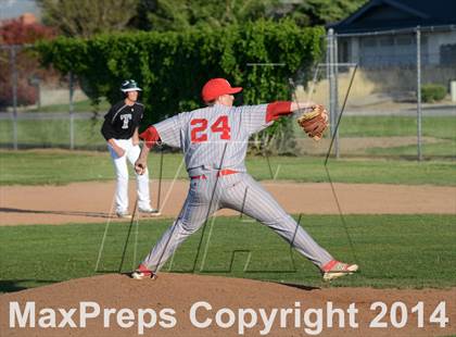Thumbnail 1 in North @ Tehachapi photogallery.