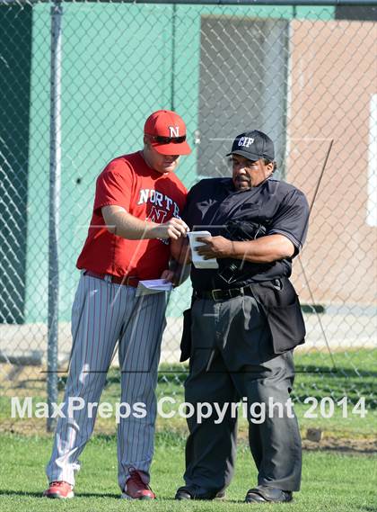 Thumbnail 1 in North @ Tehachapi photogallery.