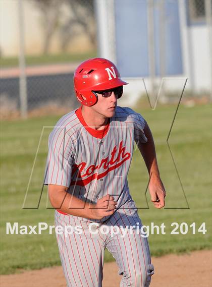 Thumbnail 1 in North @ Tehachapi photogallery.