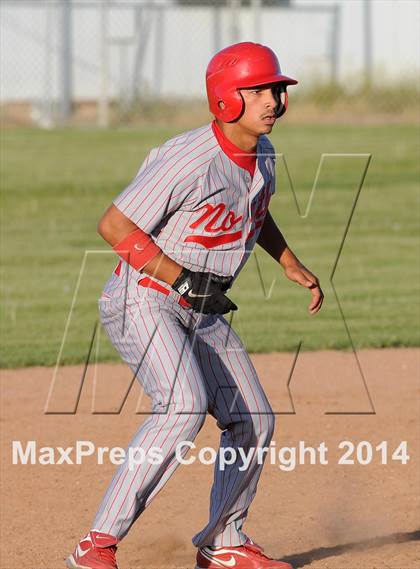 Thumbnail 1 in North @ Tehachapi photogallery.