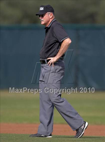 Thumbnail 1 in Pleasant Valley vs. Red Bluff (CIF NS D1 Final) photogallery.
