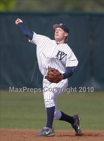 Thumbnail 2 in Pleasant Valley vs. Red Bluff (CIF NS D1 Final) photogallery.