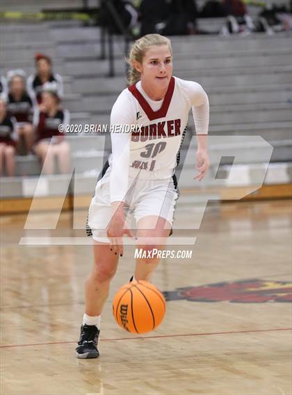Thumbnail 1 in Alexander Central vs. Bunker Hill (Dick's Sporting Goods Classic) photogallery.