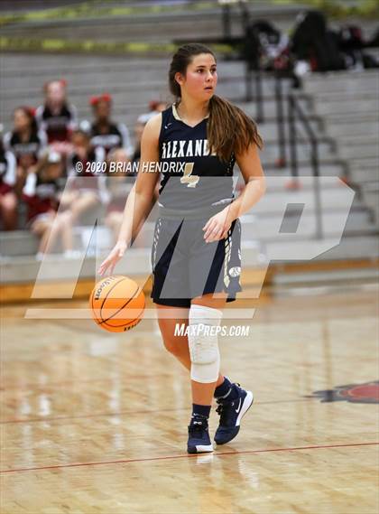 Thumbnail 2 in Alexander Central vs. Bunker Hill (Dick's Sporting Goods Classic) photogallery.