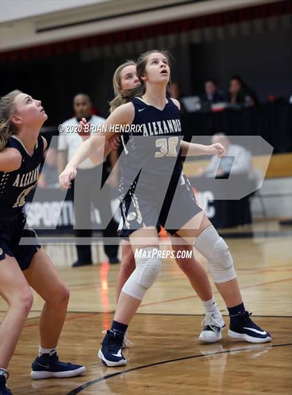Thumbnail 2 in Alexander Central vs. Bunker Hill (Dick's Sporting Goods Classic) photogallery.