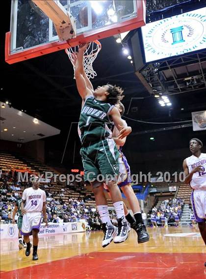 Thumbnail 1 in Hoover vs. Ridgeview (CIF CS D3 Final) photogallery.