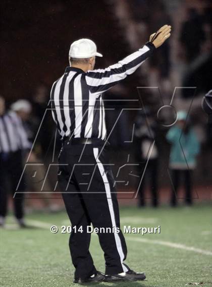 Thumbnail 3 in Saint Francis vs. Archbishop Mitty (CIF CCS D2 Final) photogallery.