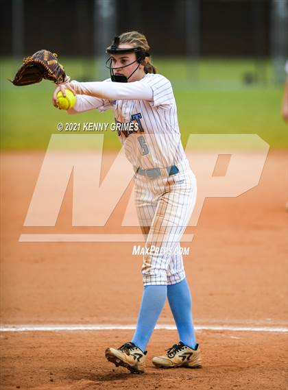 Thumbnail 1 in Lovett vs. Chattooga photogallery.